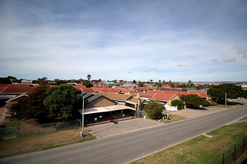 2 Bedroom Property for Sale in Hartenbos Heuwels Western Cape